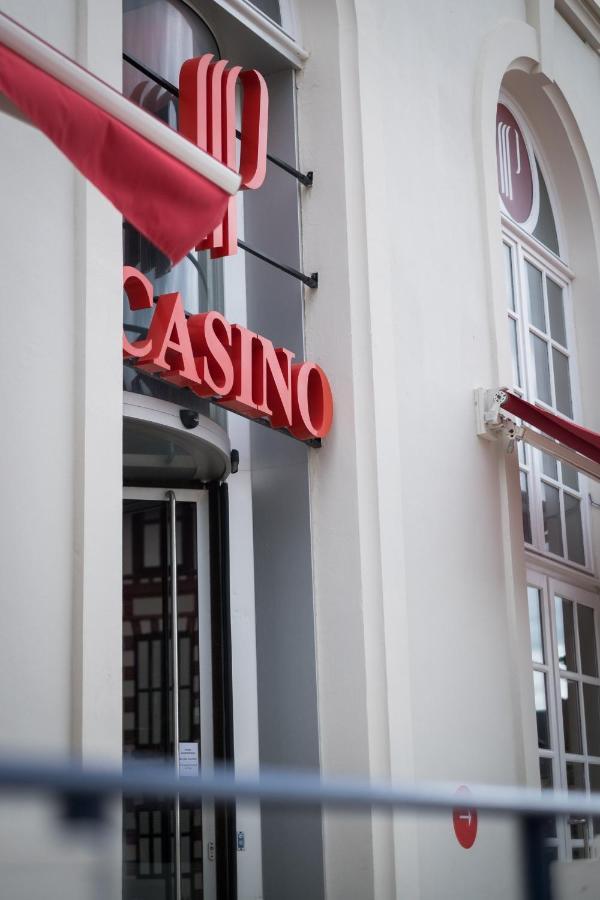 Cabourg Cosy Chic Cabourg Hyper-Centre 4 Pers, 2 Bedrooms , 2 Sdb, Terrasse, Wifi エクステリア 写真