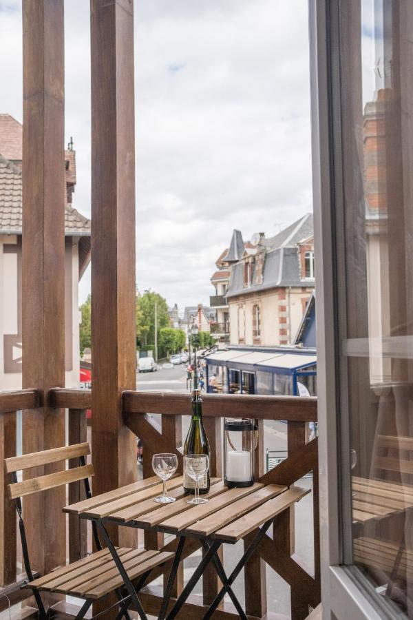 Cabourg Cosy Chic Cabourg Hyper-Centre 4 Pers, 2 Bedrooms , 2 Sdb, Terrasse, Wifi エクステリア 写真